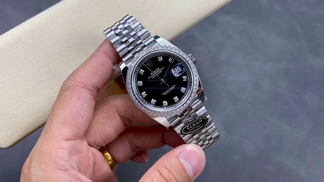 Rolex Watch — f81a3ef9