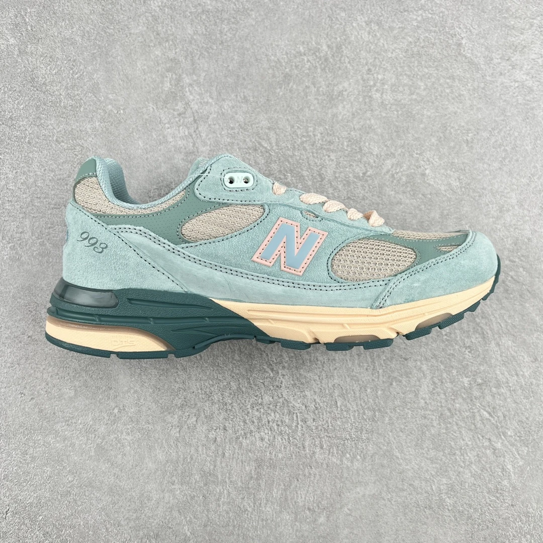 New Balance Shoes — 8856b970