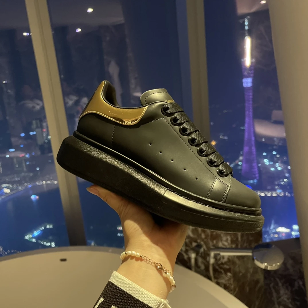 Alexander McQueen Sneakers — 9e9c4154