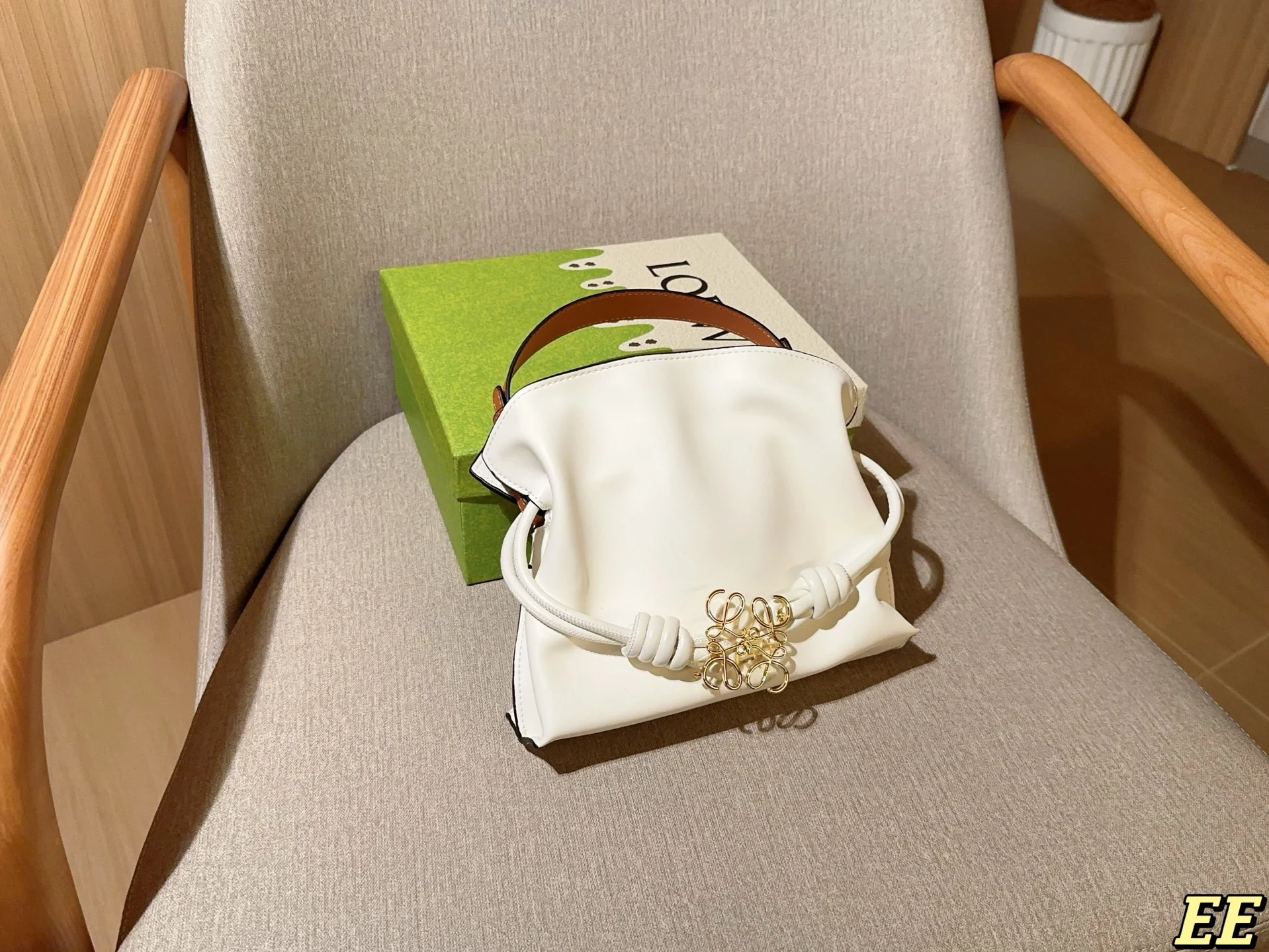 Loewe Bag — 02d98dbf