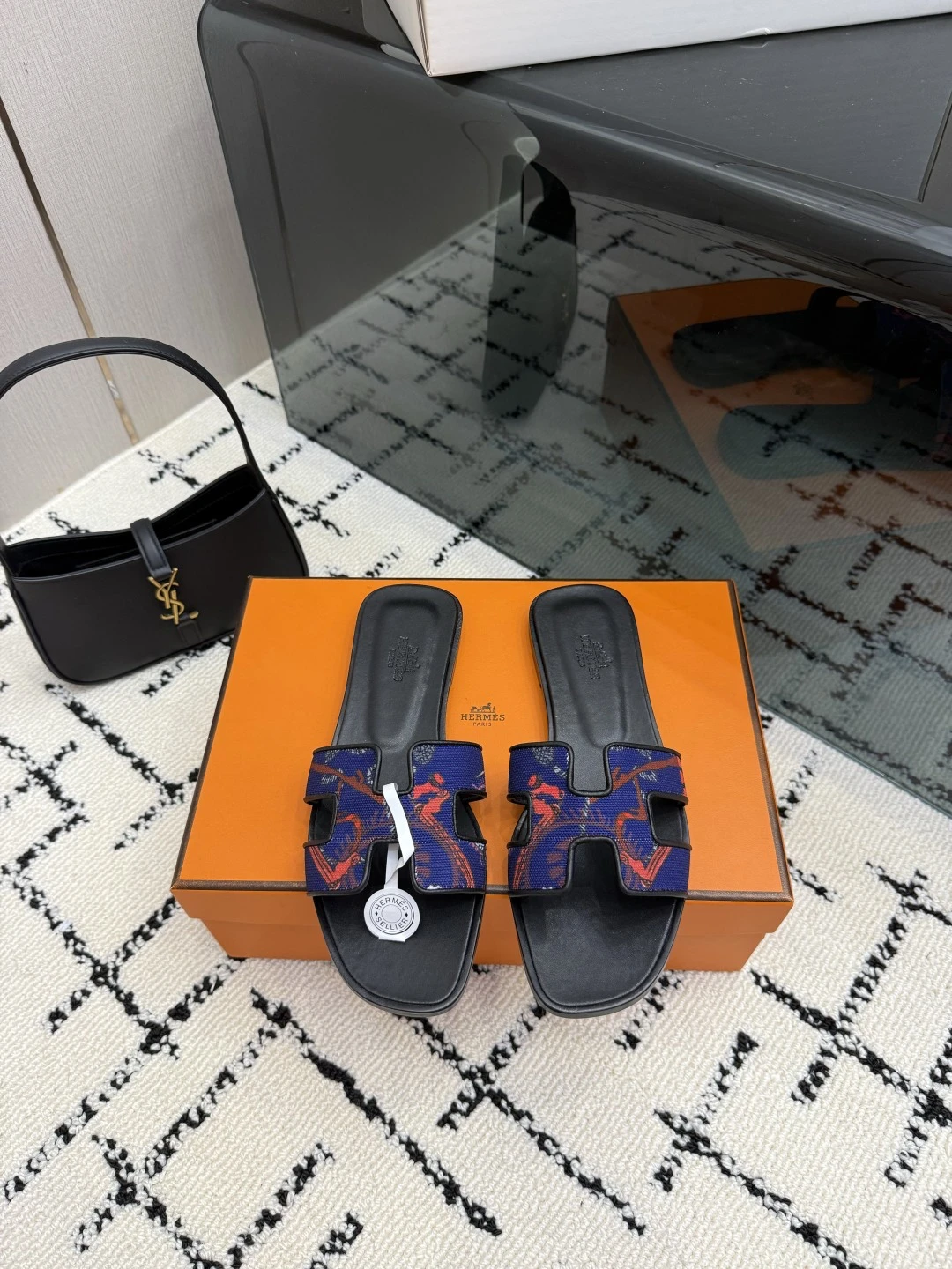 Hermès Slippers — 1e30fa47