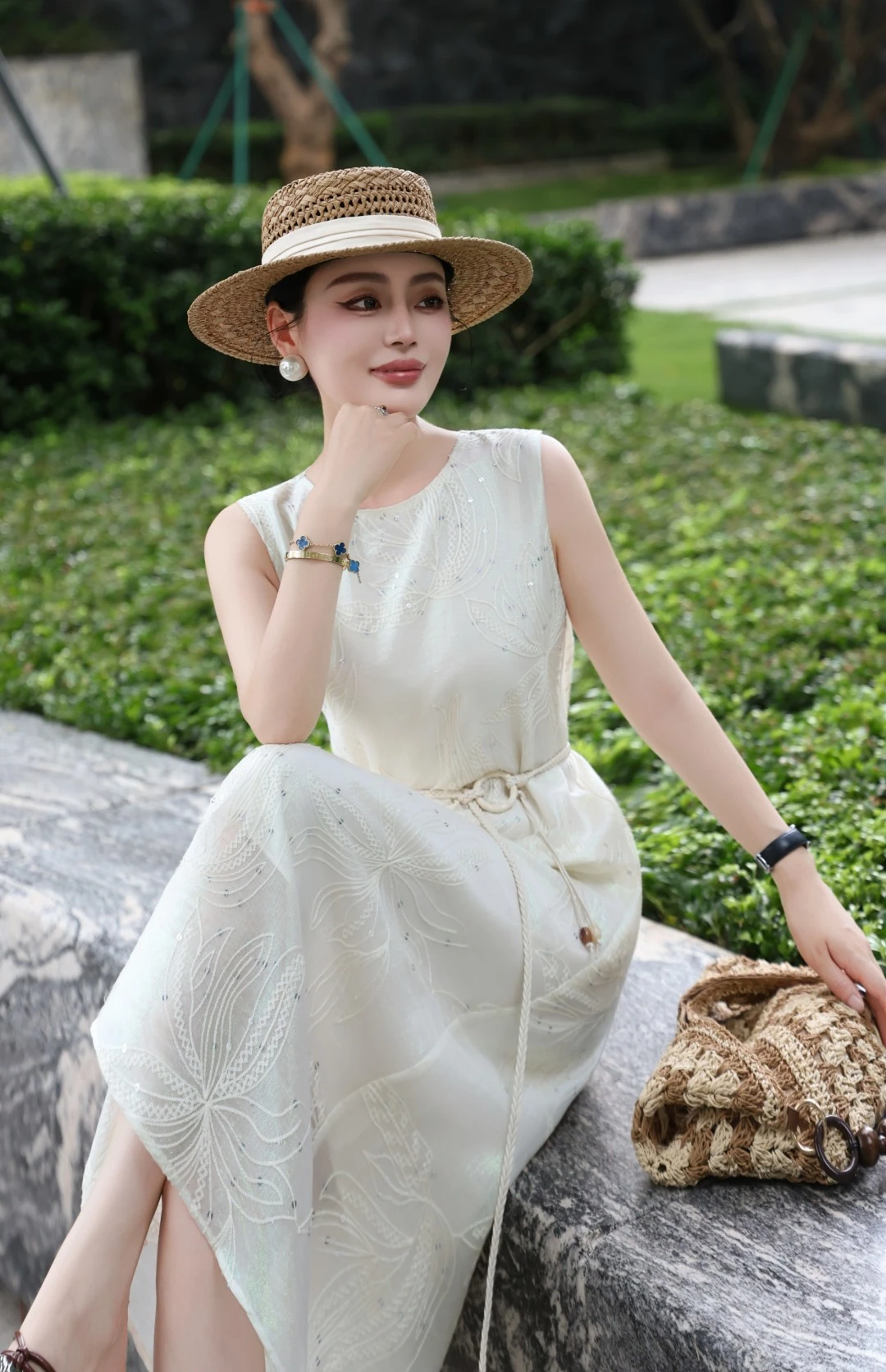 Dresses — ec550def