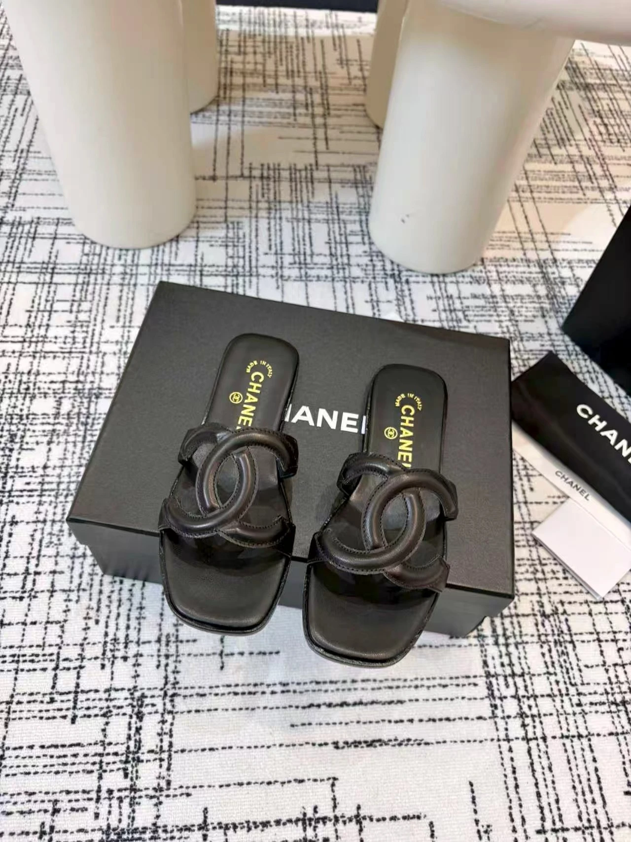 Chanel Slippers — 729fcd30