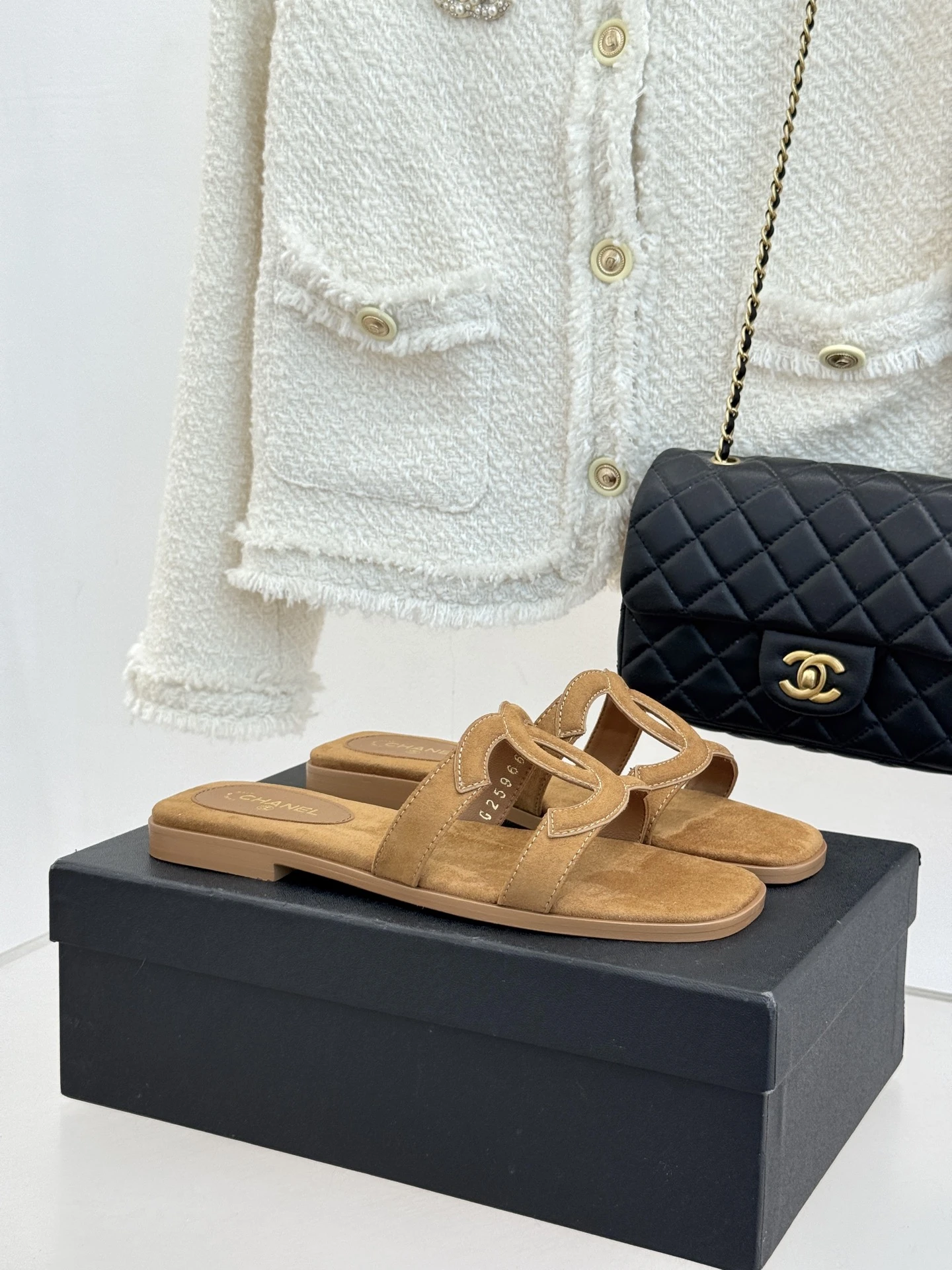 Chanel Slippers — 18732479