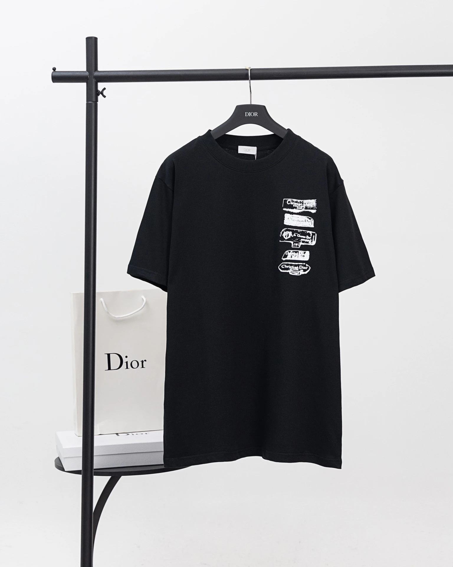Dior T-Shirt — a7eb7f2b