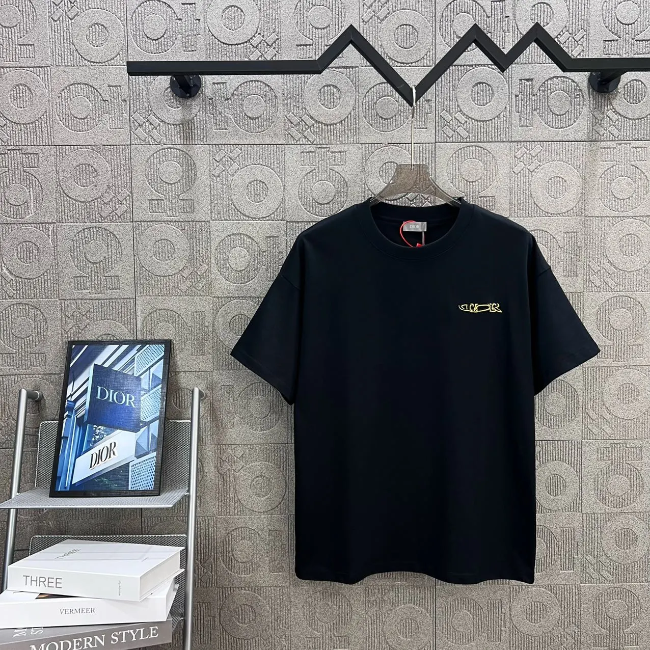 Dior T-Shirt — cf4f16e5