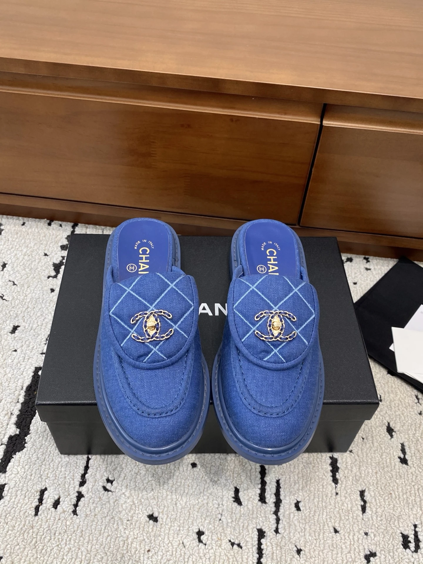 Chanel Slippers — 8c2adfad