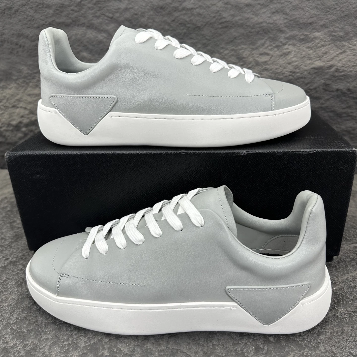 Prada Sneakers — 61ca6a9f