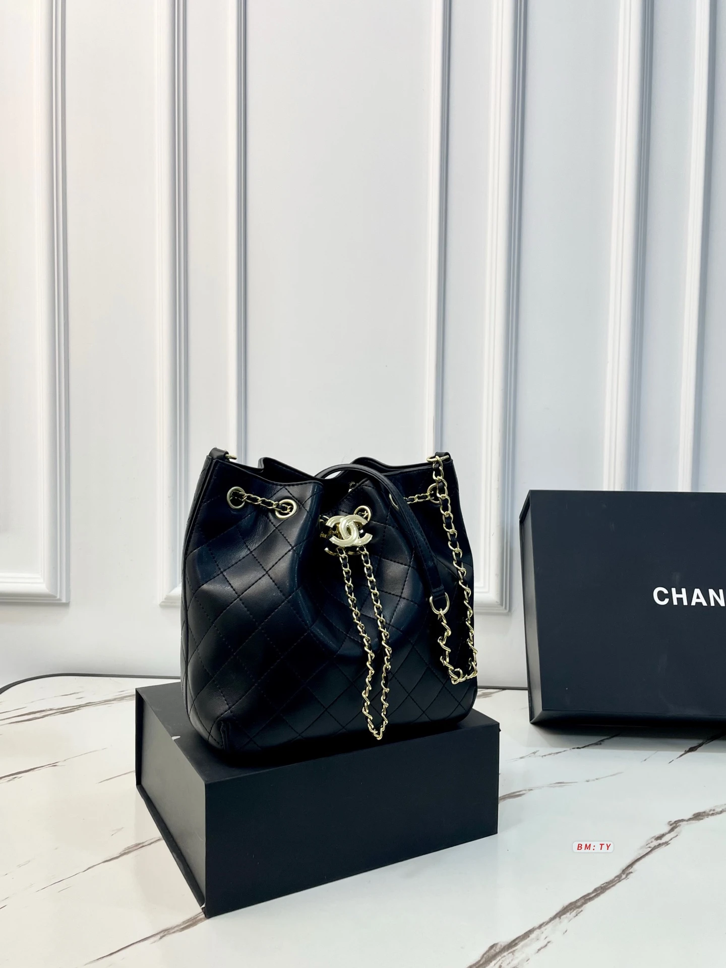 Chanel Bag — afc01d6f