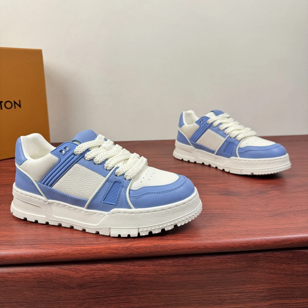 Louis Vuitton Jeans — 6e8e40d7
