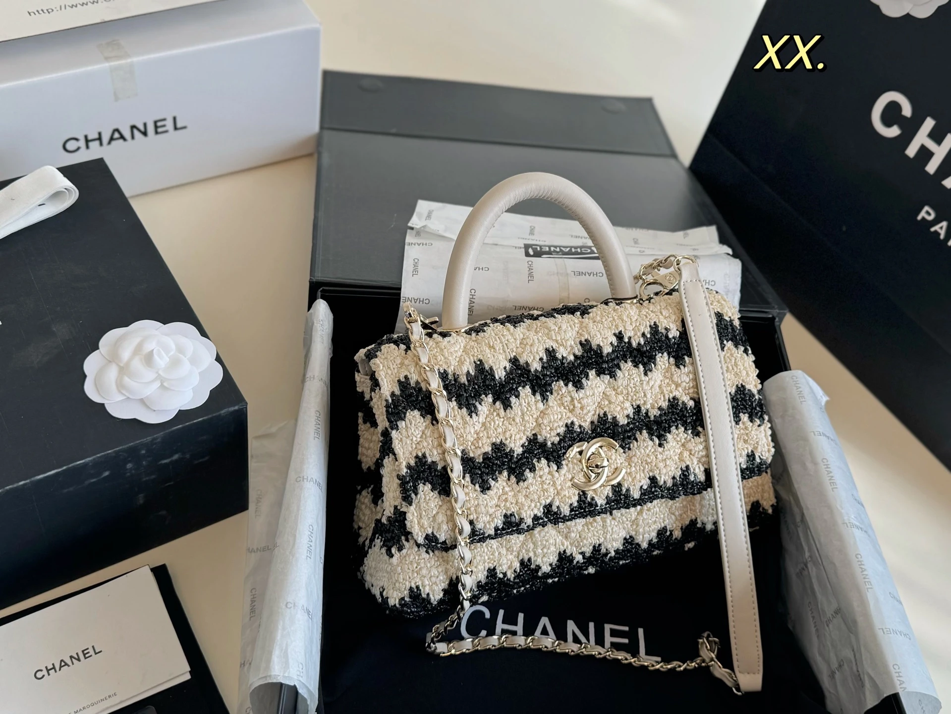 Chanel Bag — 2d68235d