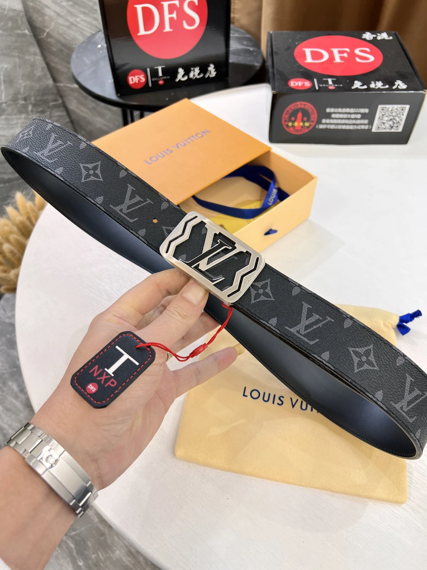 Louis Vuitton Belt — aea076ae