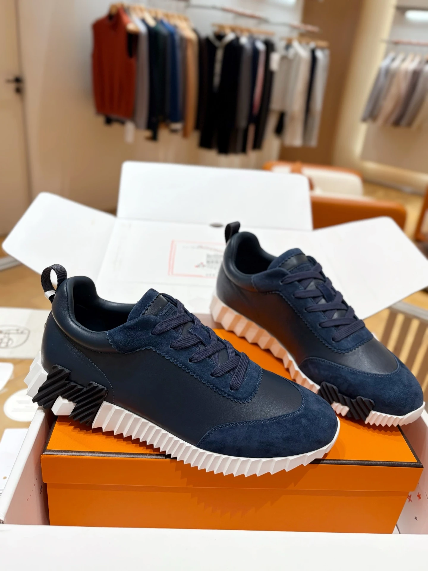 Hermès Sneakers — c01ebb76