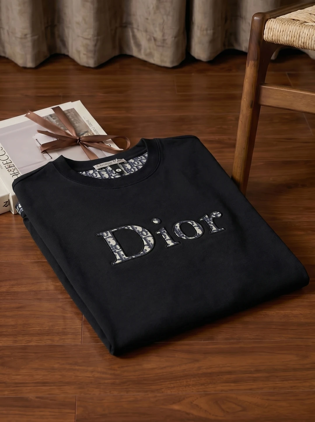 Dior T-Shirt — 83f3b767