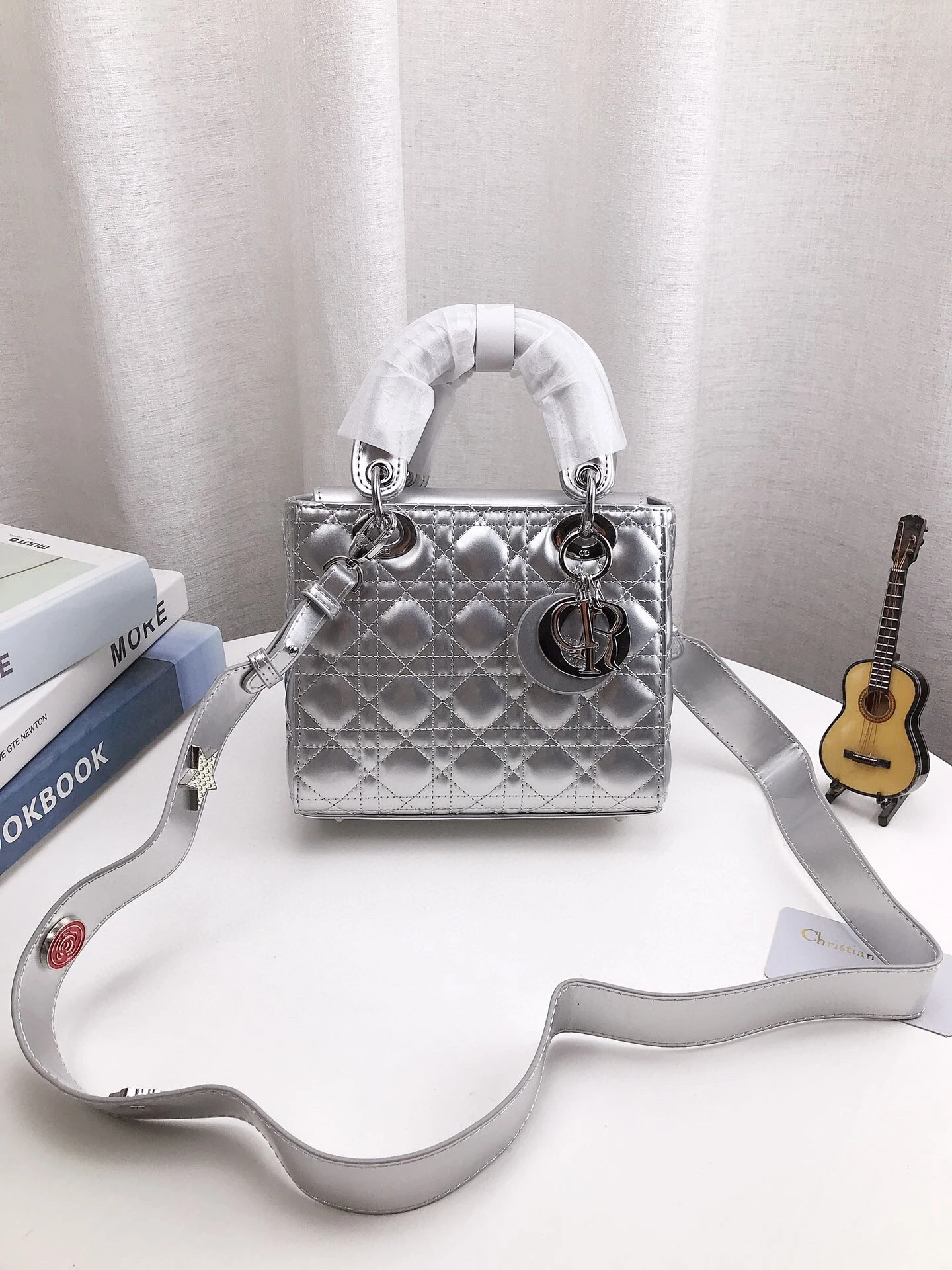 Dior Bag — 0bedbcbf