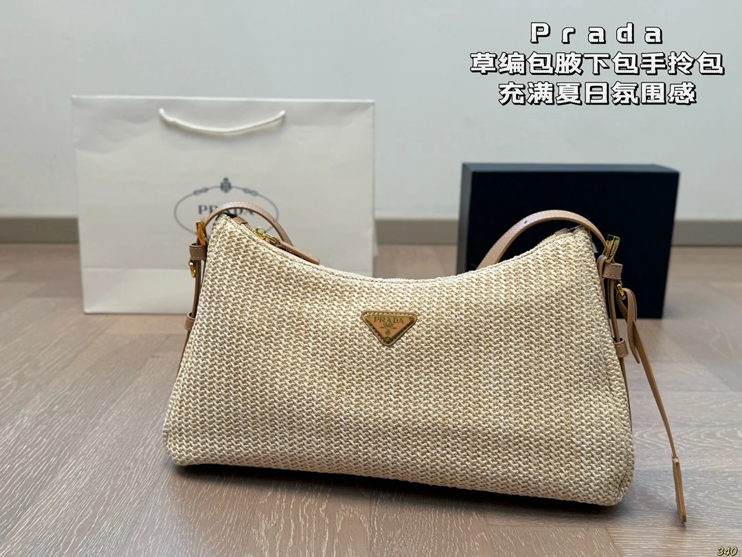 Prada Bag — 69f00007