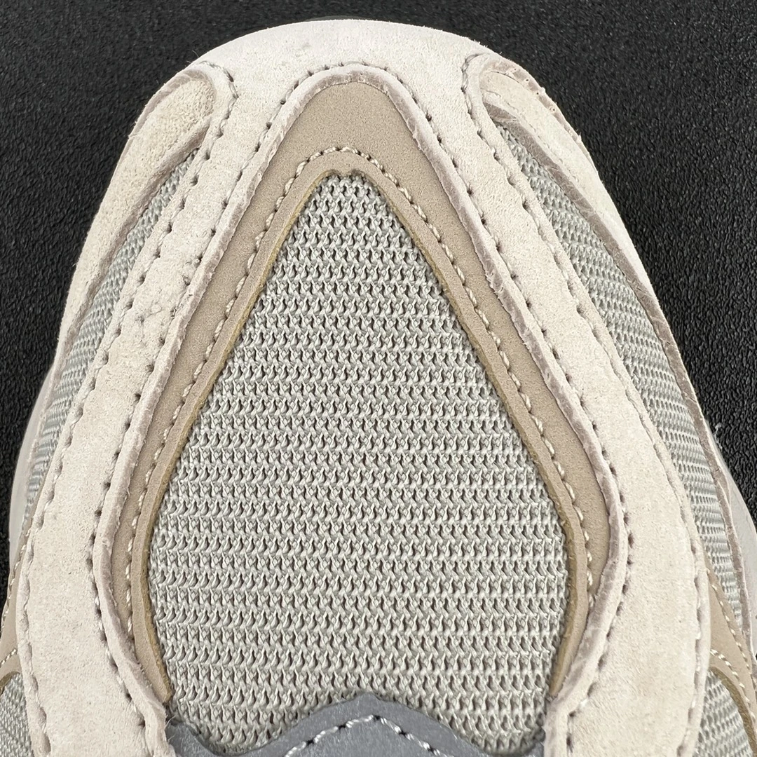 New Balance Sneakers — 4de1a38a