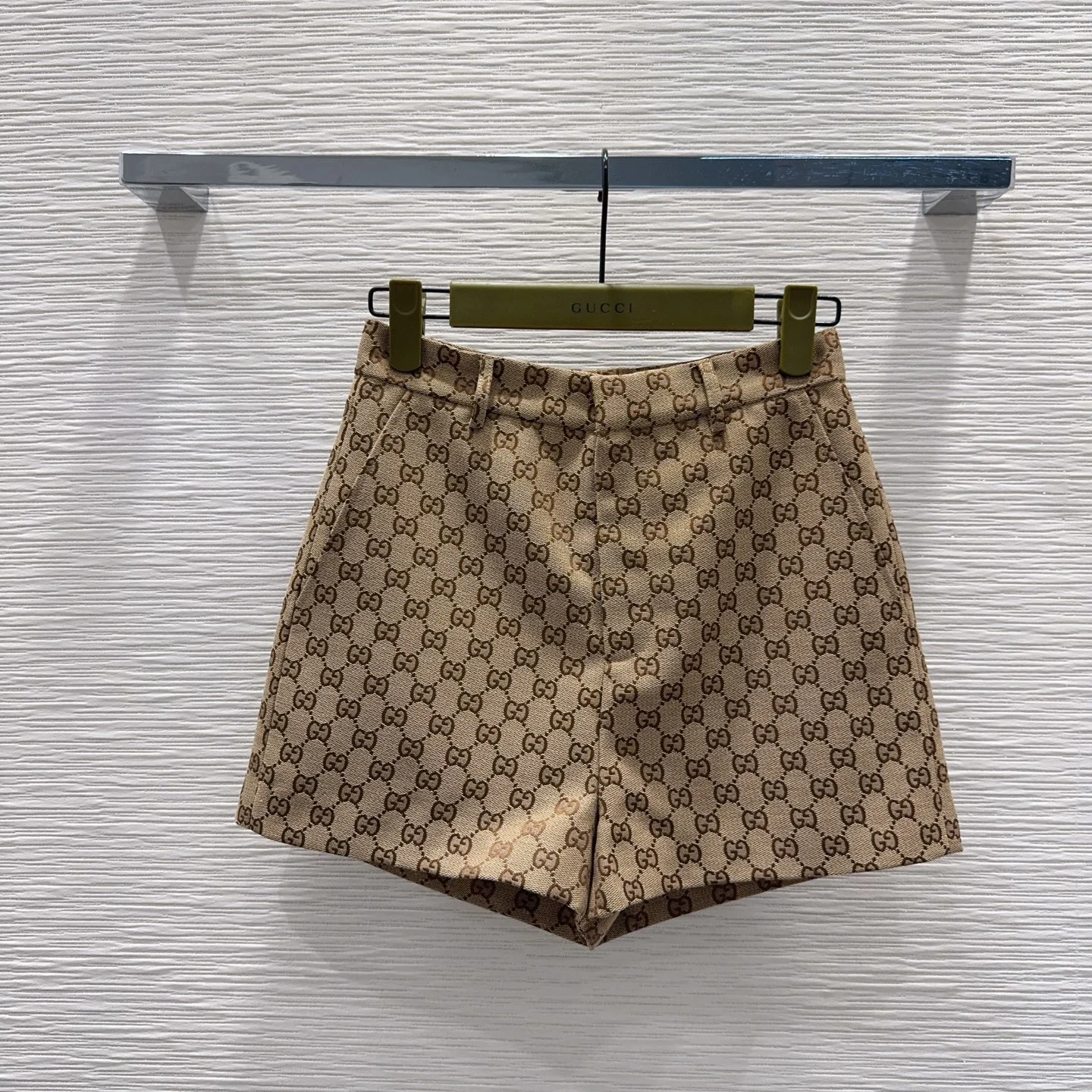 Shorts — 898f6874