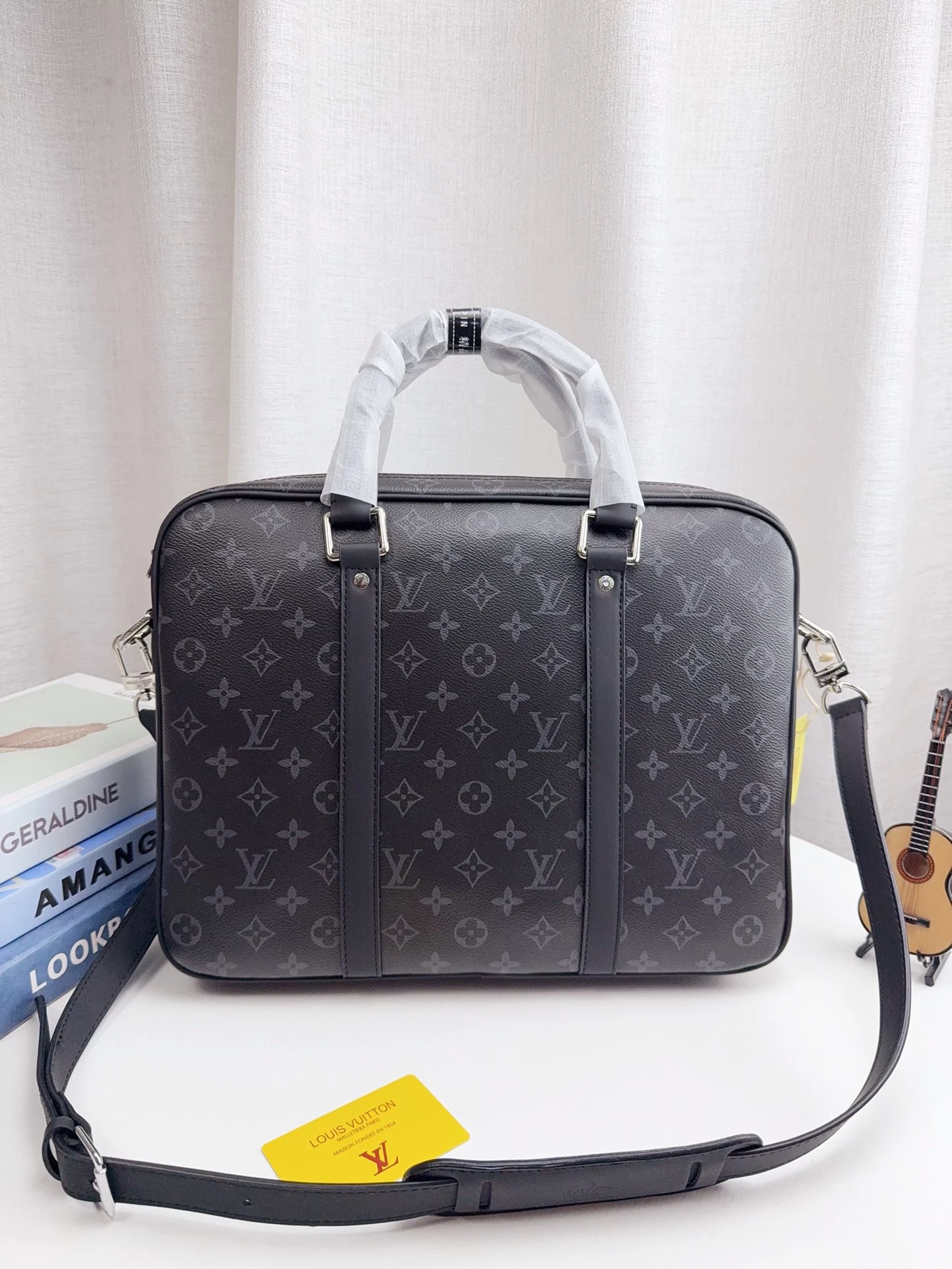 Louis Vuitton Bag — 4e72775e