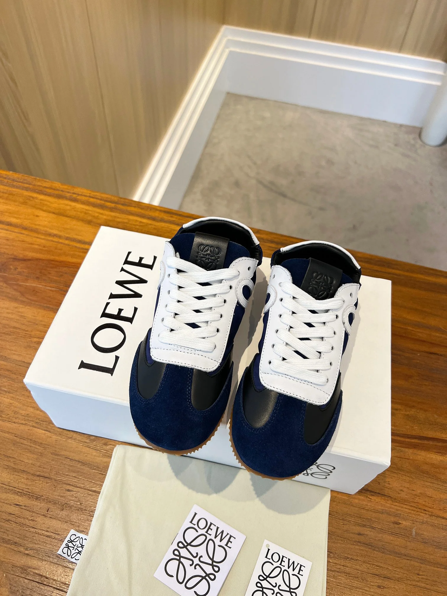 Loewe Sneakers — d15e0c5f