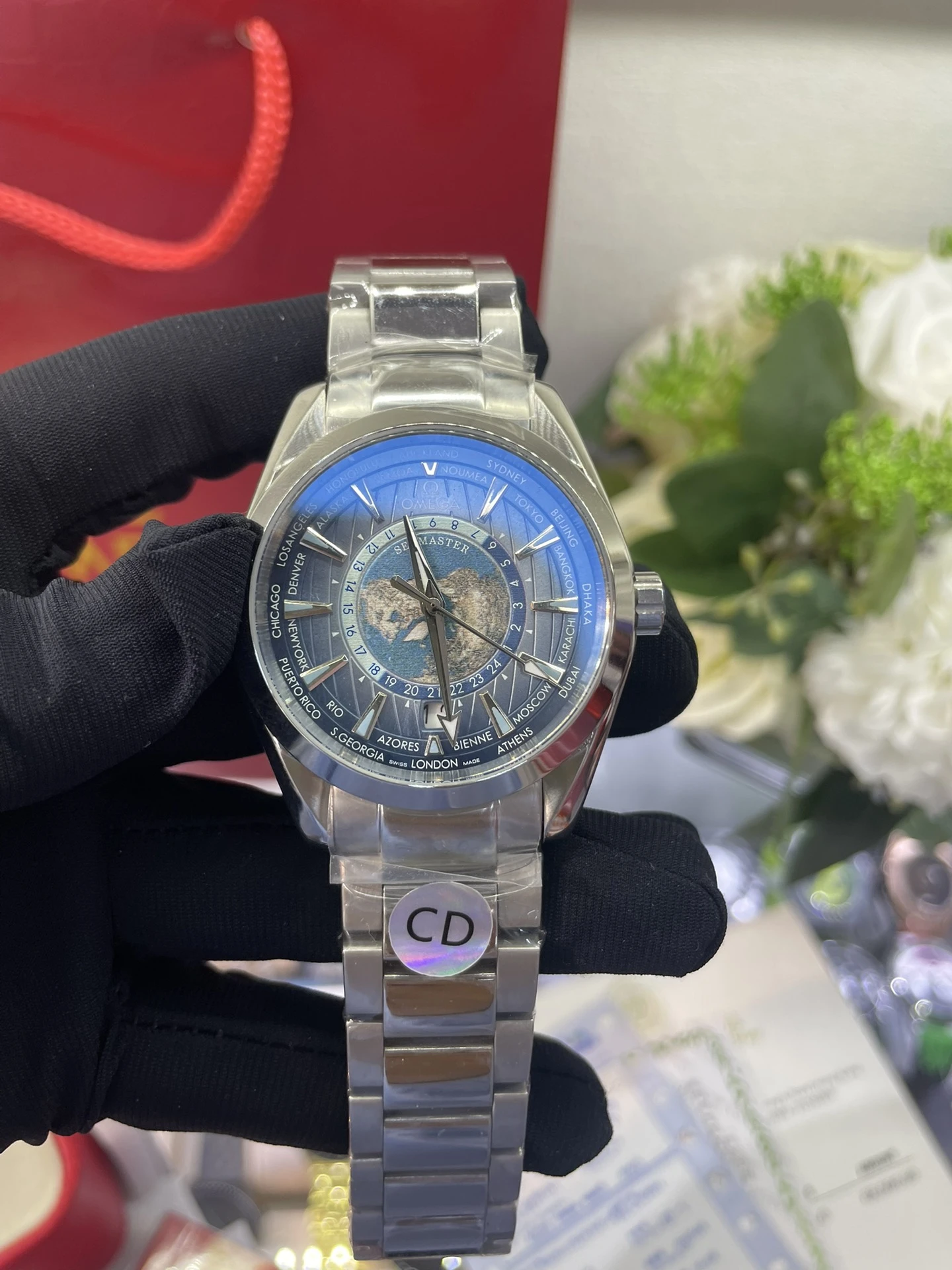 Omega Watch — 33659a16
