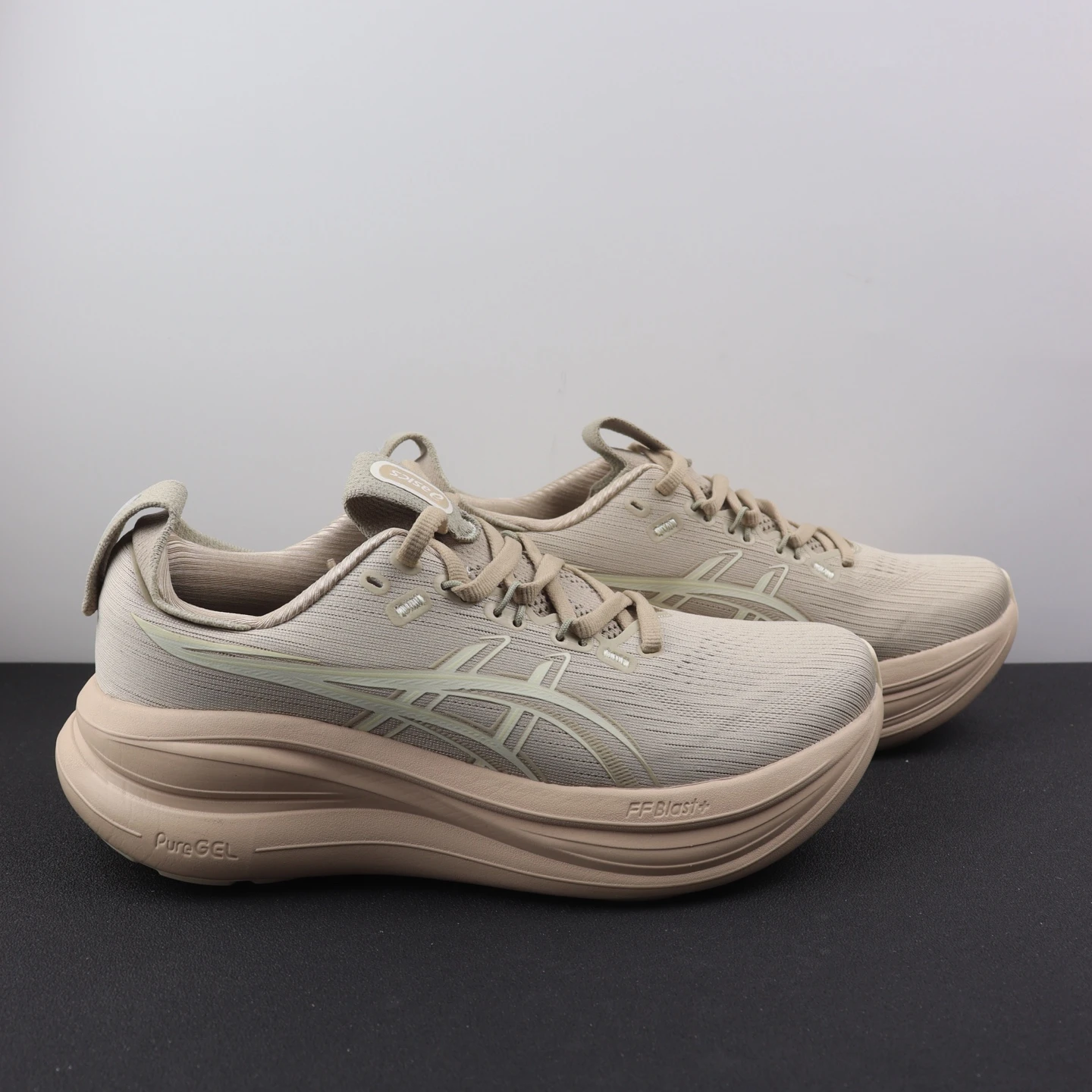 Asics Shoes — 4400c565
