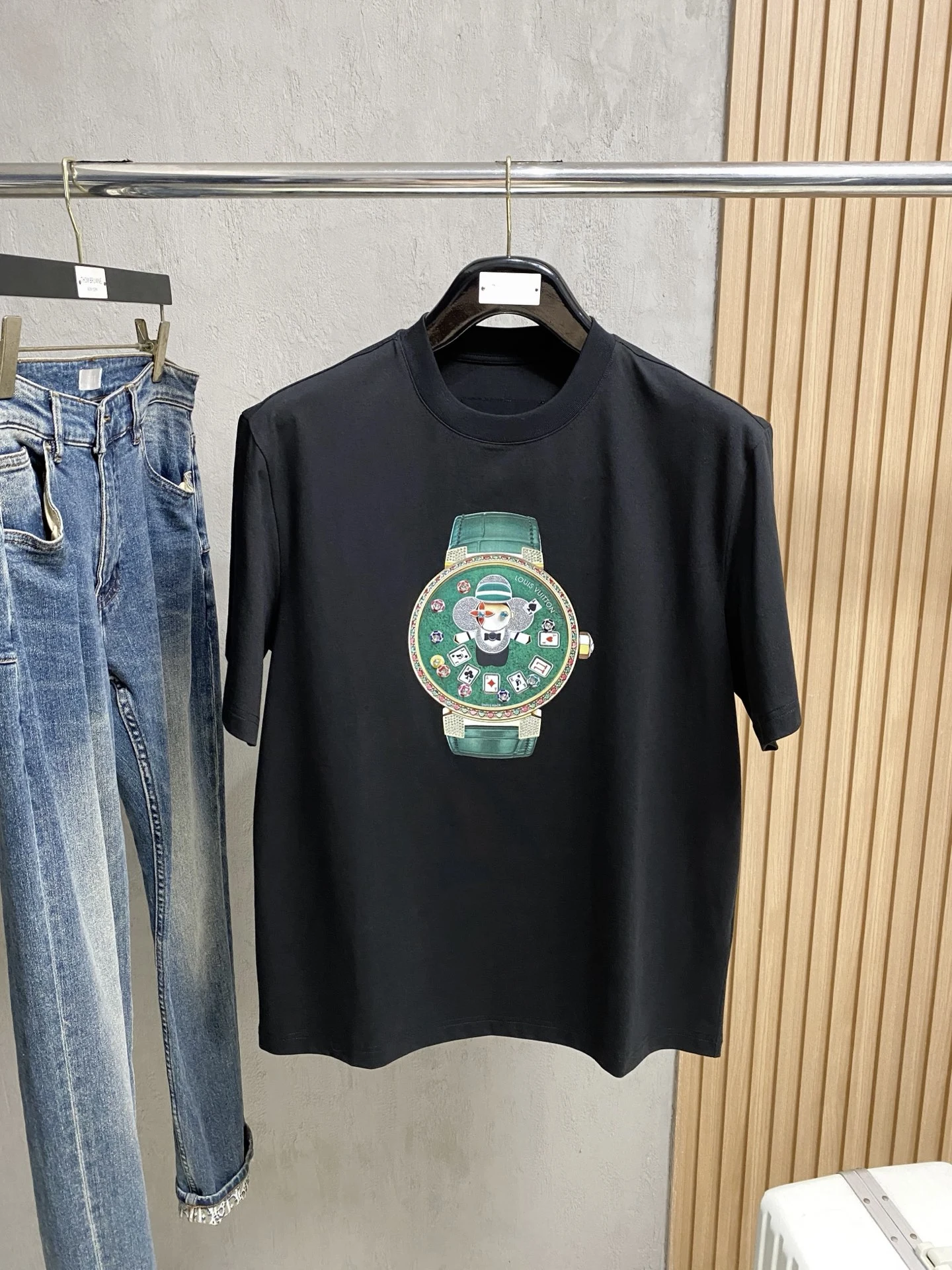 Louis Vuitton T-Shirt — ee5e4cb3