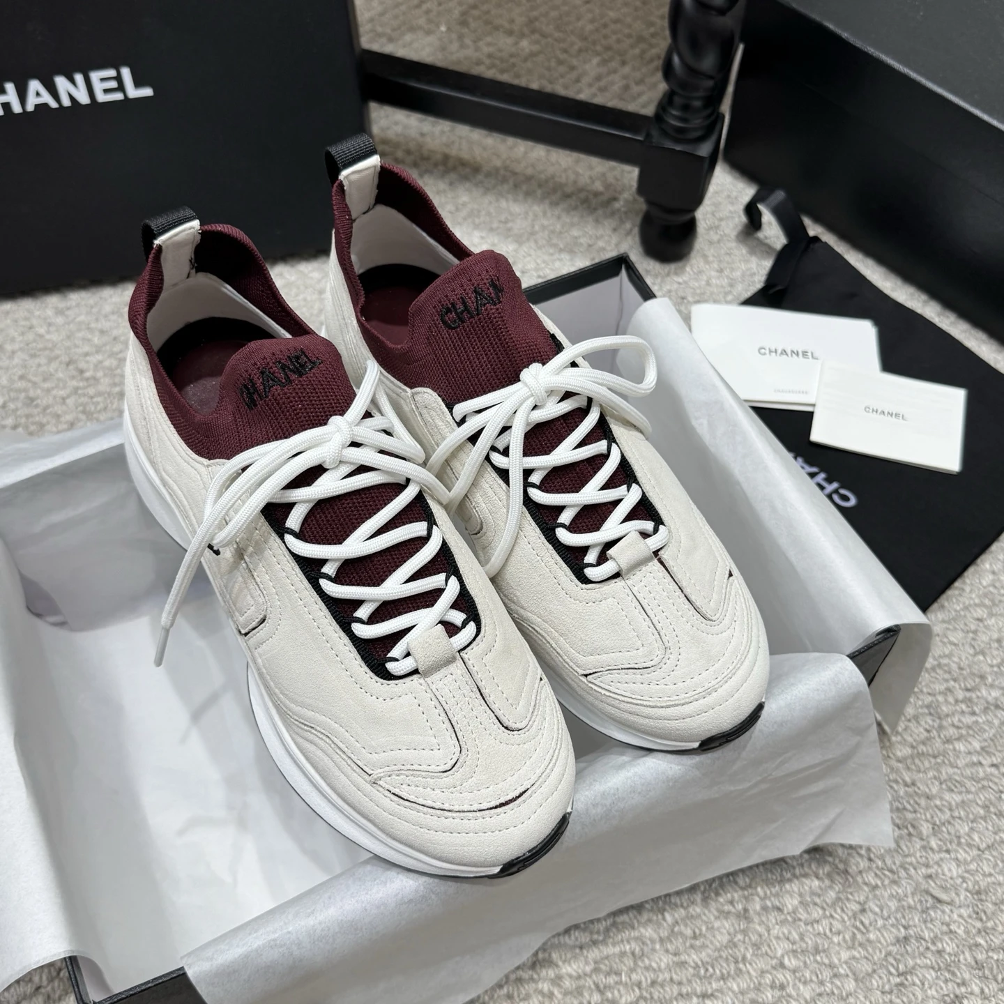 Chanel Sneakers — 2b8b0546