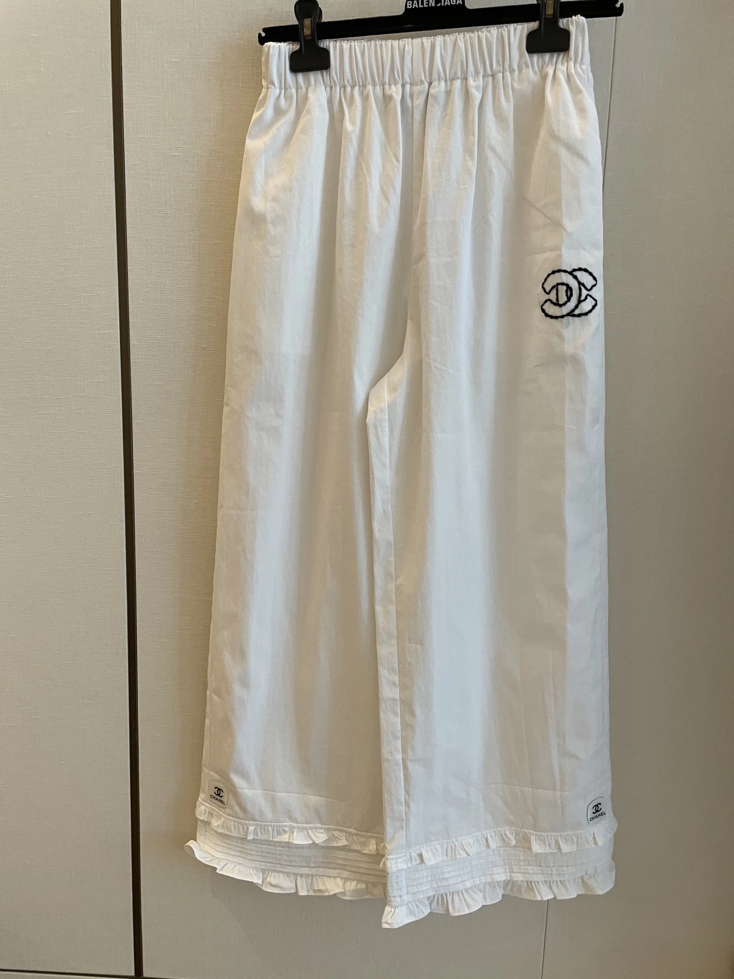 Trousers — 72620904