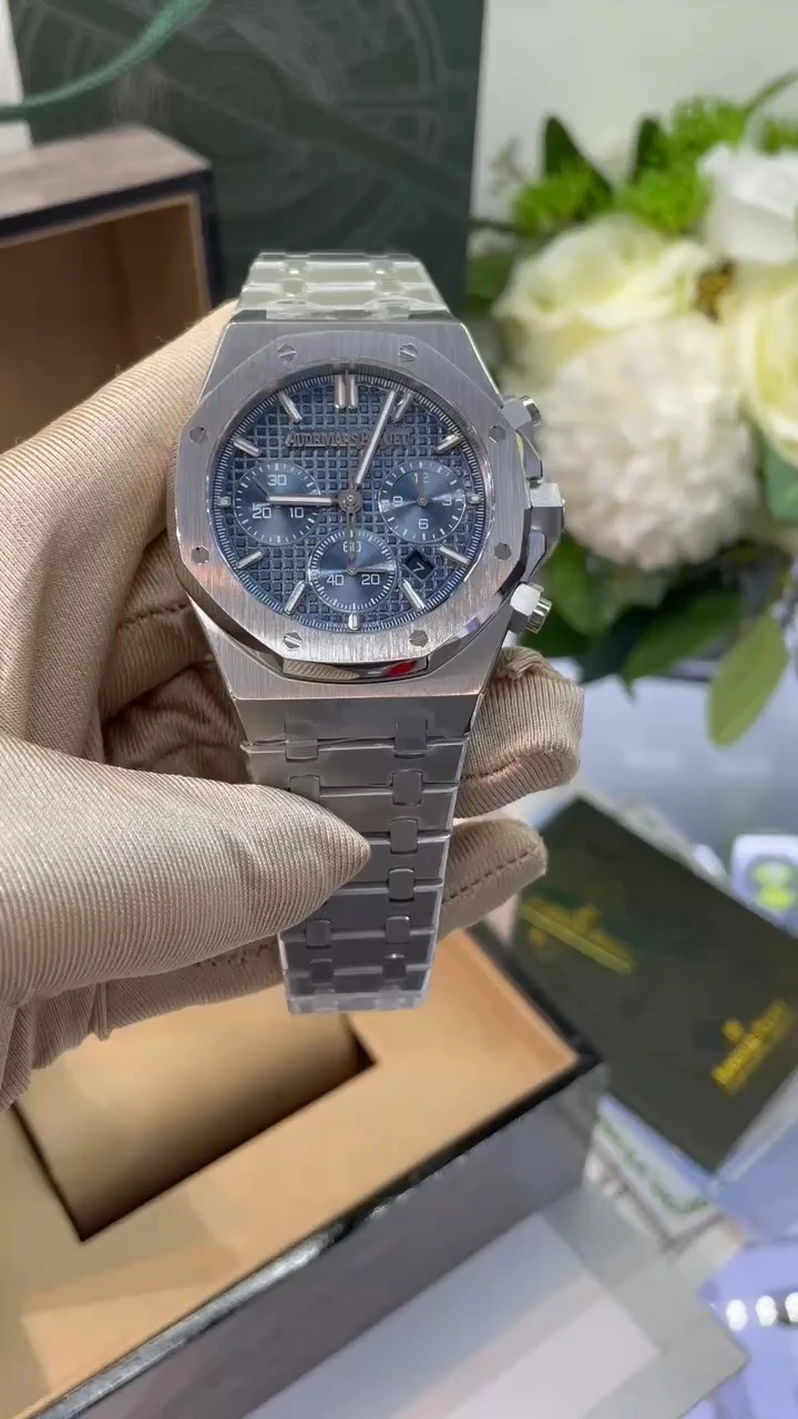 Audemars Piguet Watch — dbbf9ec3