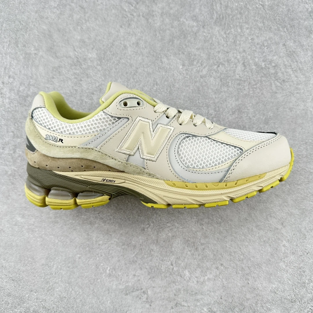 New Balance Shoes — 61972dae