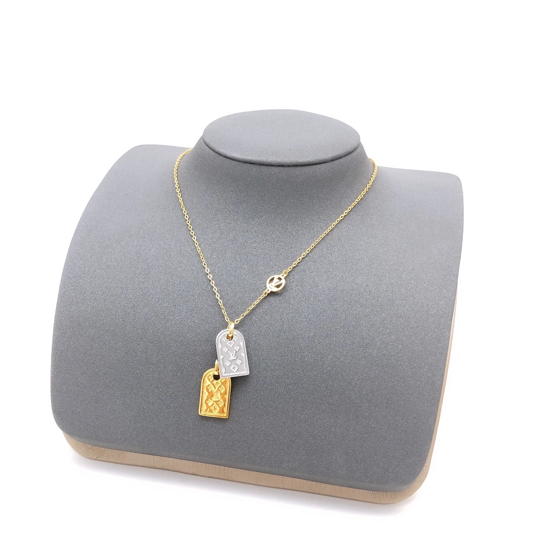 Louis Vuitton Necklaces — 4fed4832