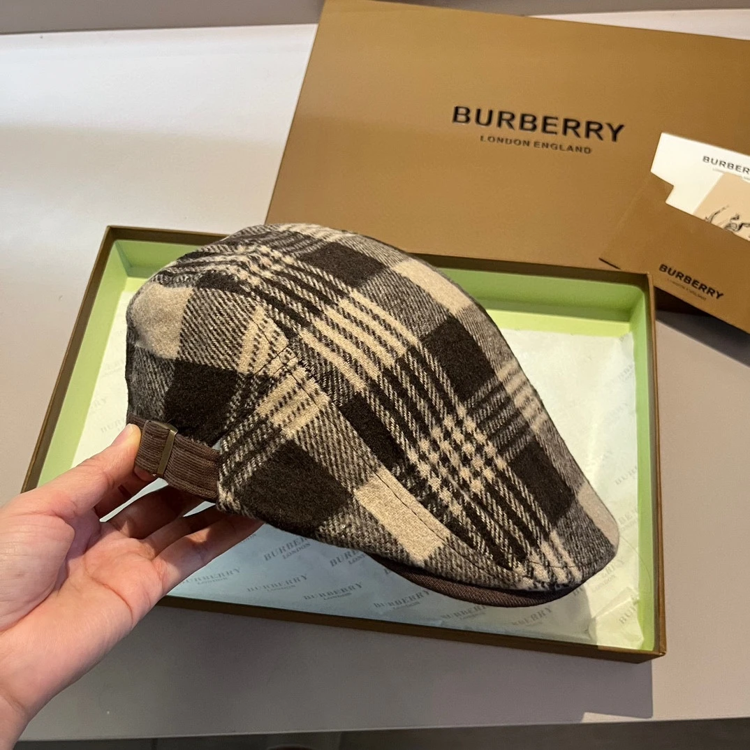 Burberry Hat — 91d4d64b