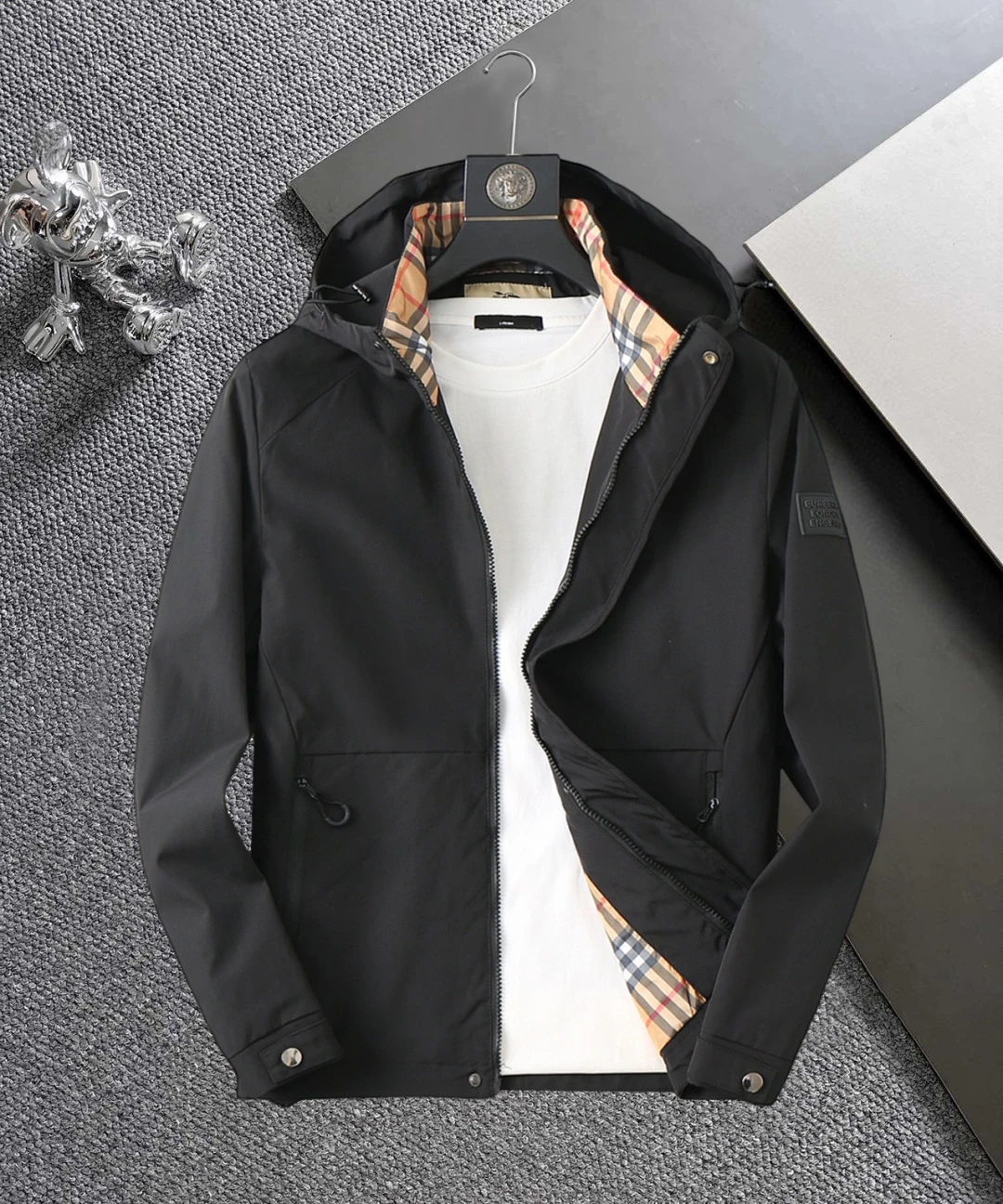 Burberry Jackets — 50ee43cf