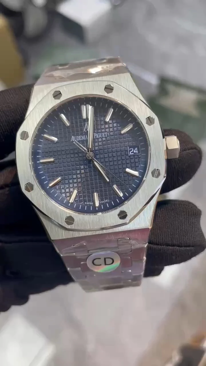 Audemars Piguet Watch — 0913ca8a