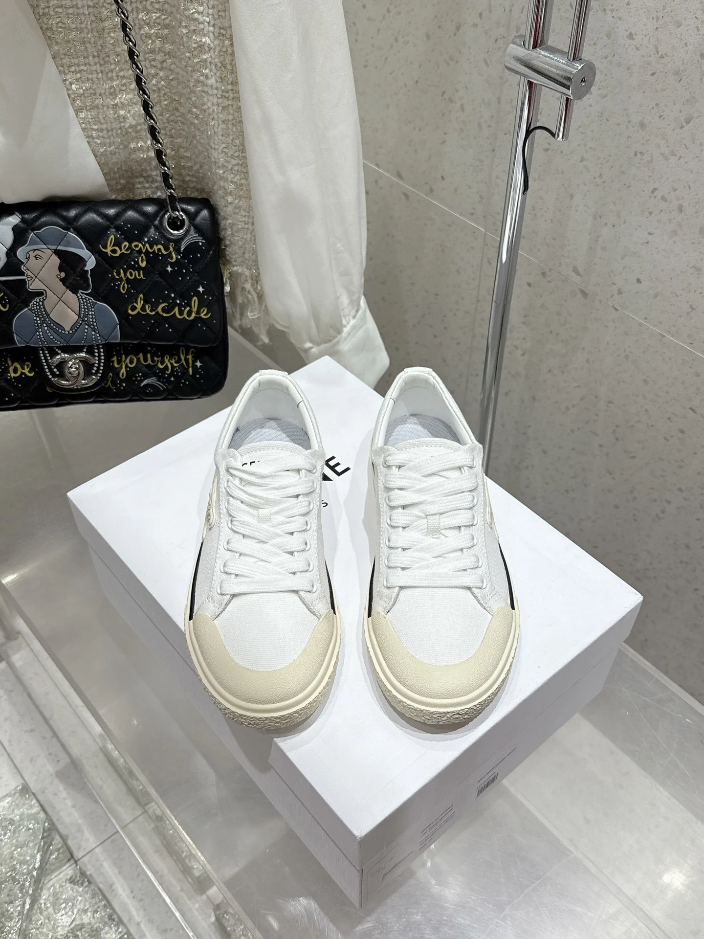 Celine Sneakers — 704d37cd