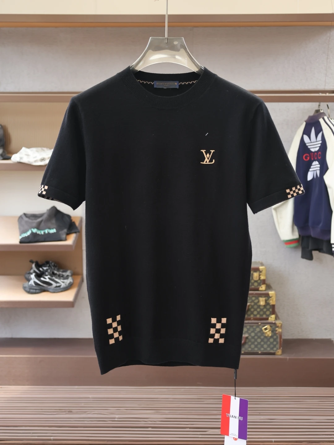 Louis Vuitton T-Shirt — 514fd38f