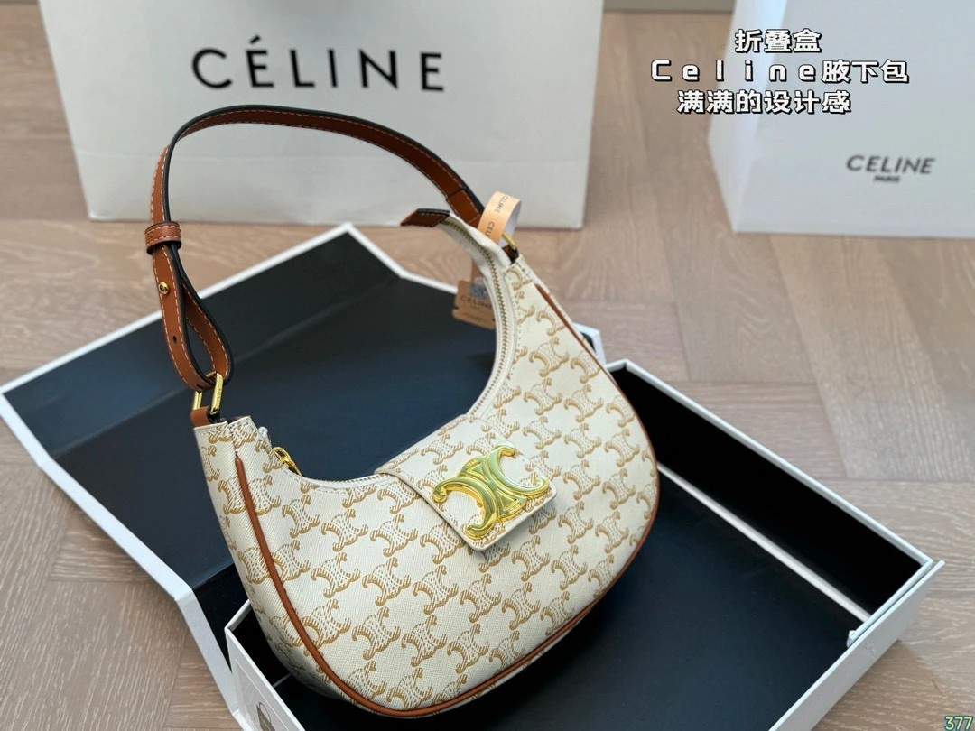 Celine Bag — b7f8a342