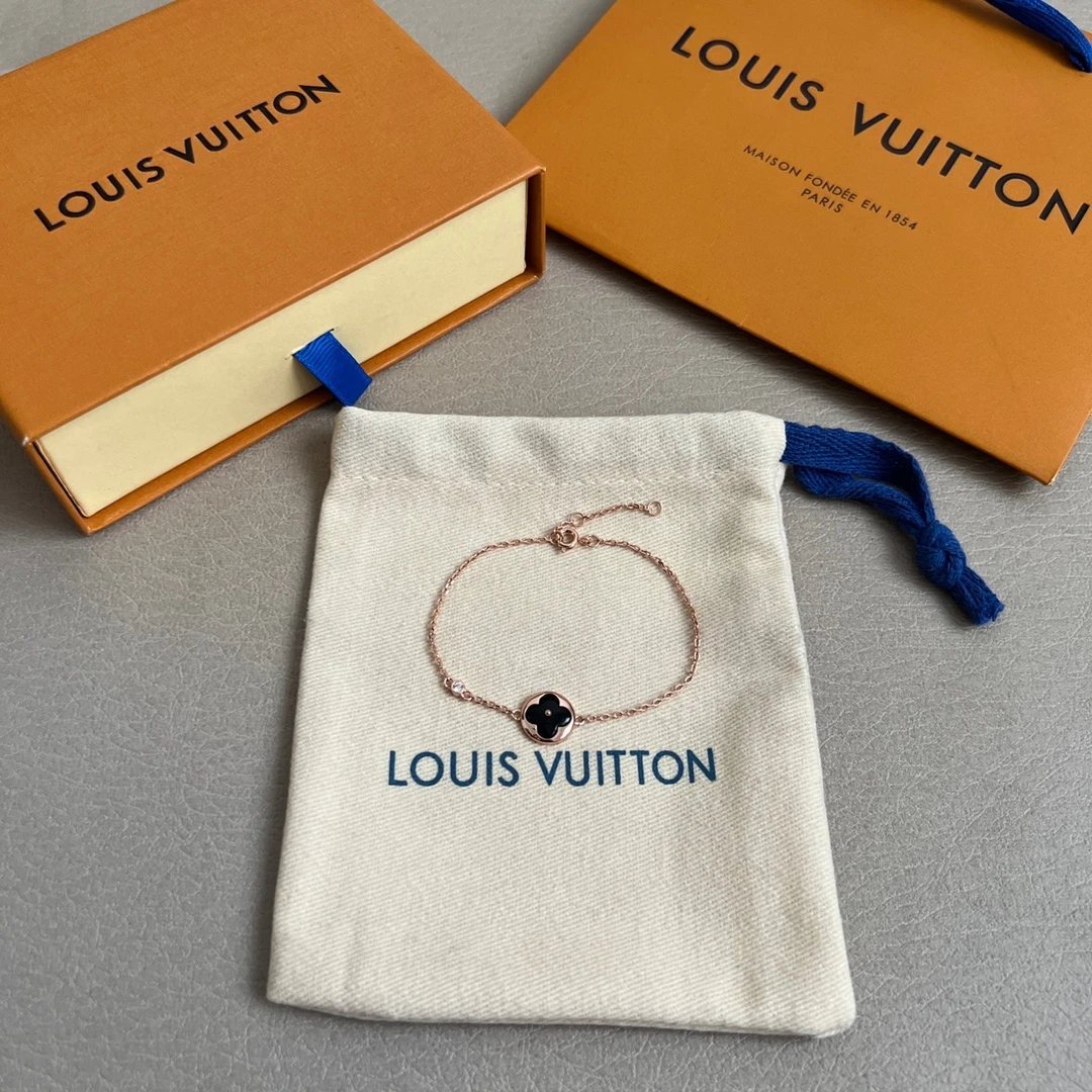 Louis Vuitton Bracelets — f9d4f8b4