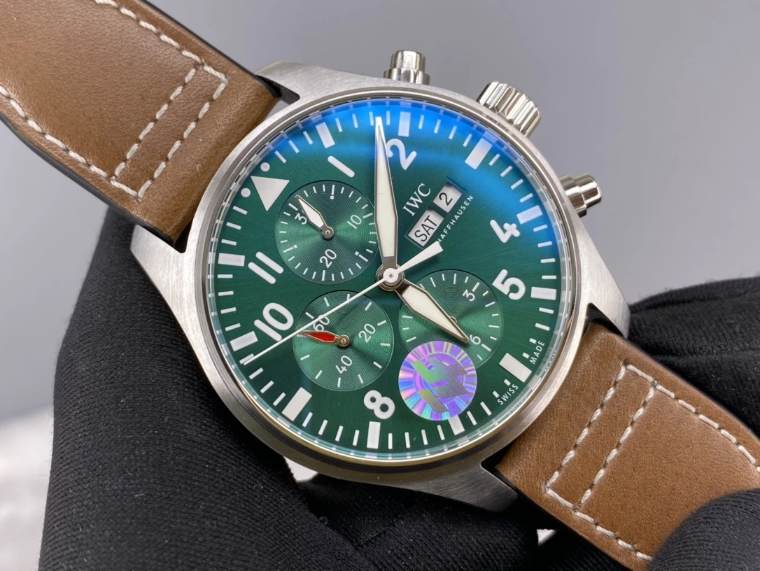 IWC Watch — b93c0ee6