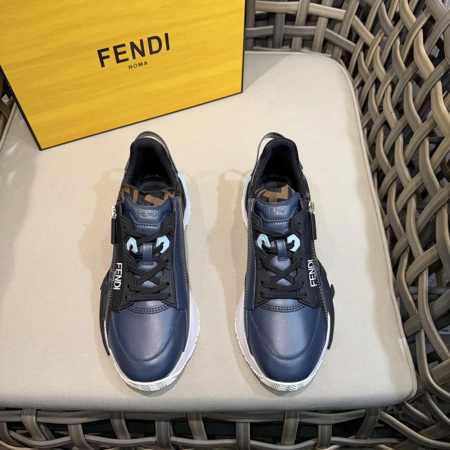 Fendi Sneakers — 16bc5a09