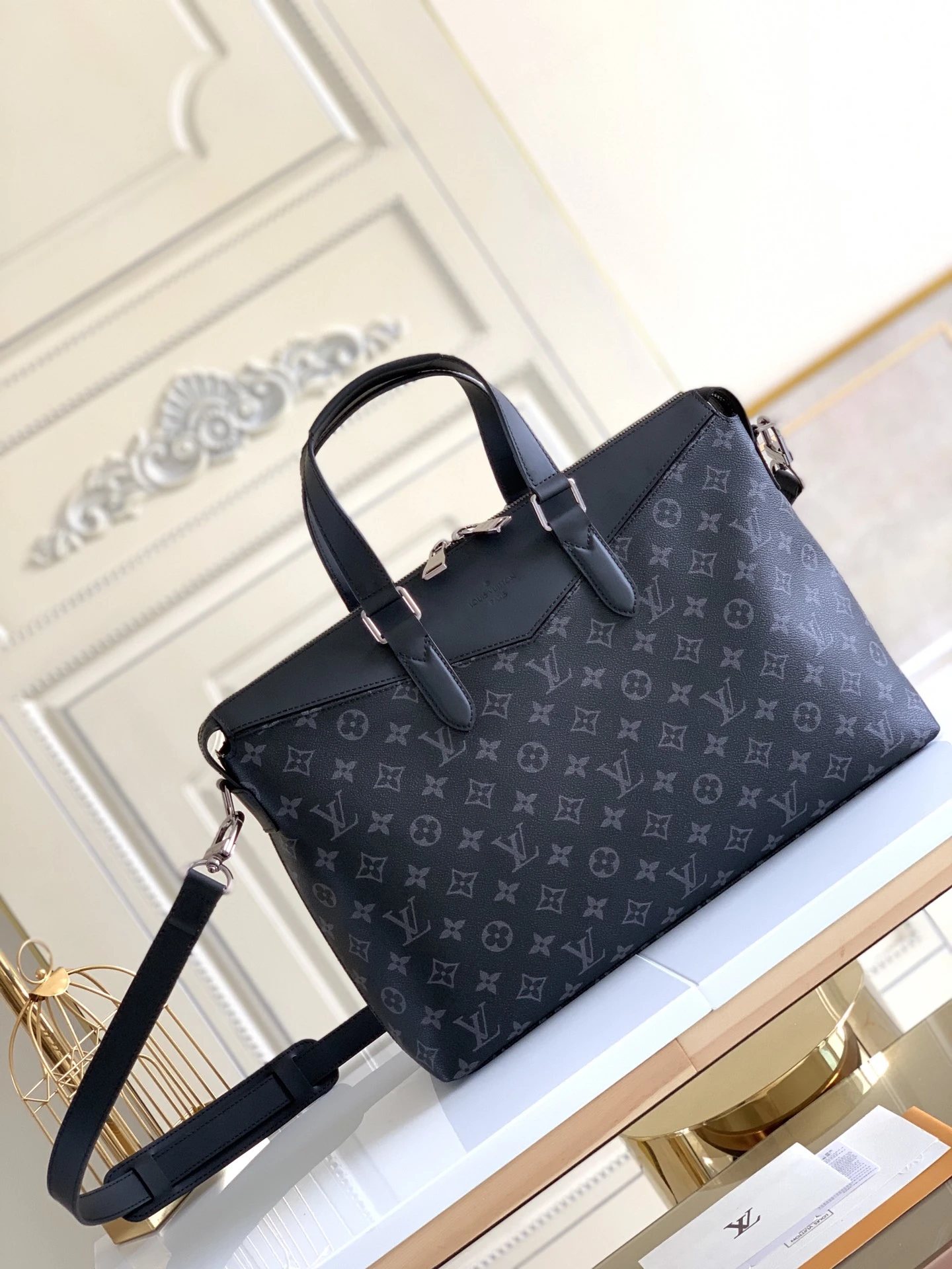 Louis Vuitton Briefcases — 2e0d73f8