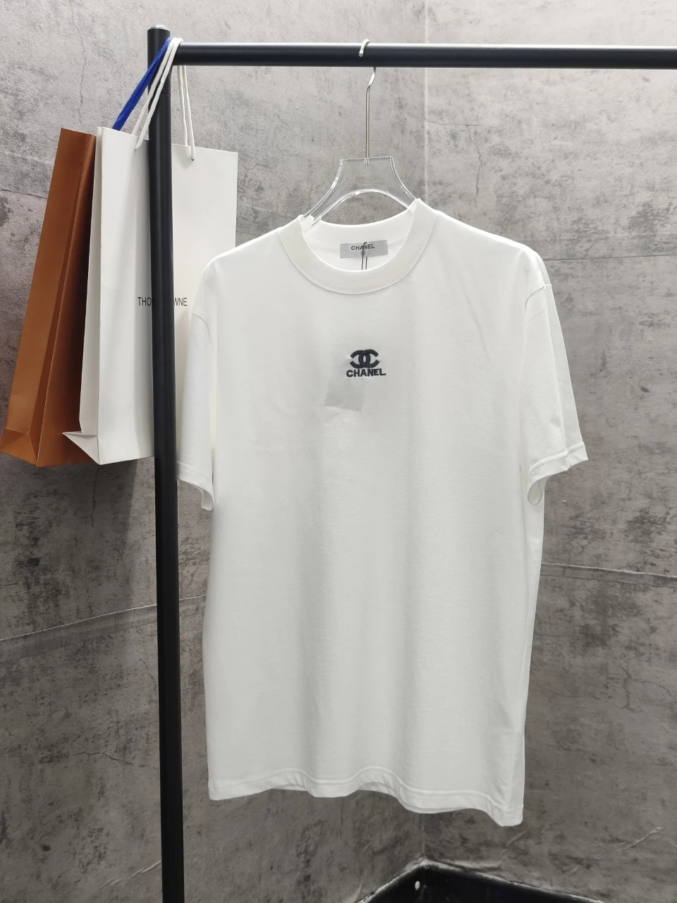 Chanel T-Shirt — ceaa12f1