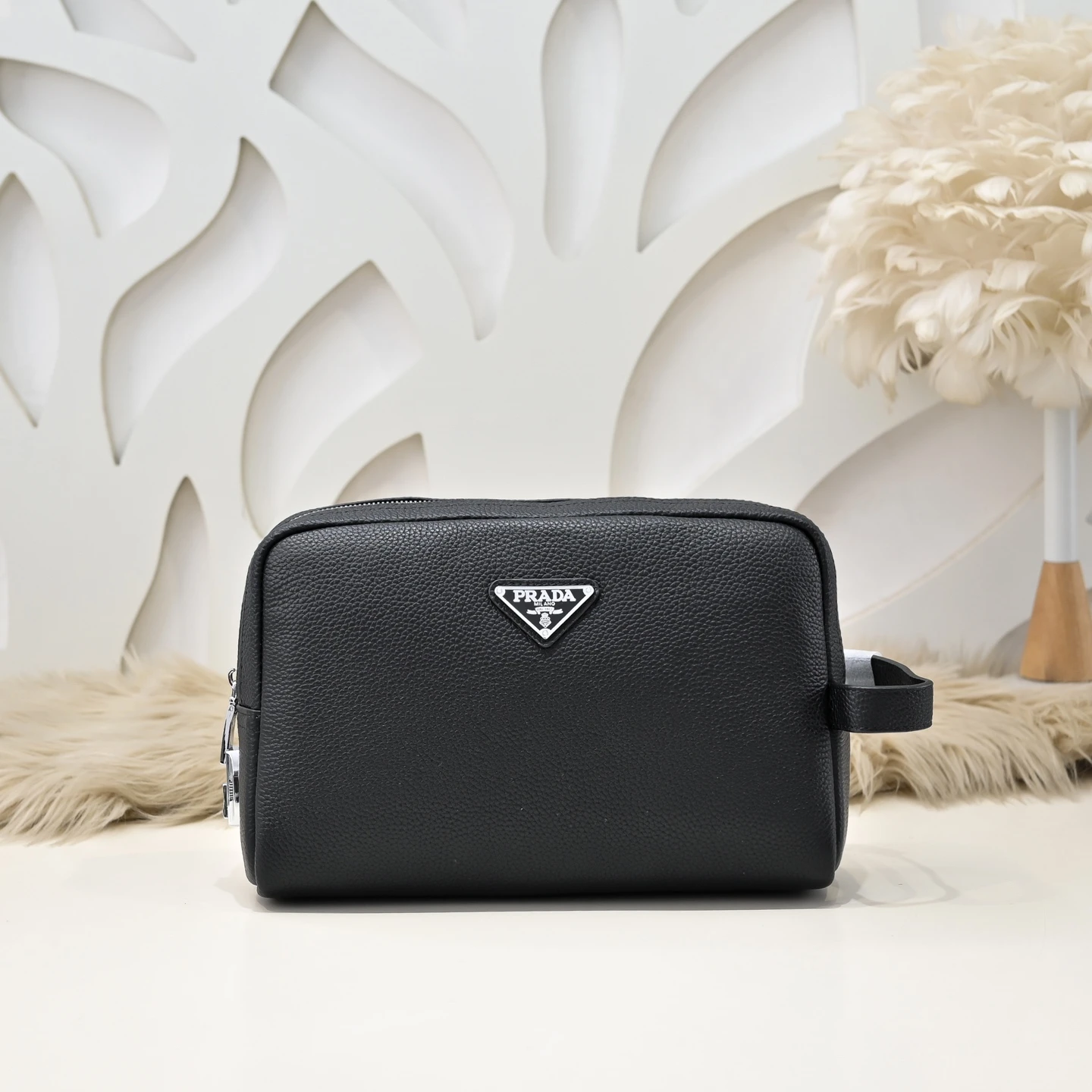 Prada Bag — e7550597