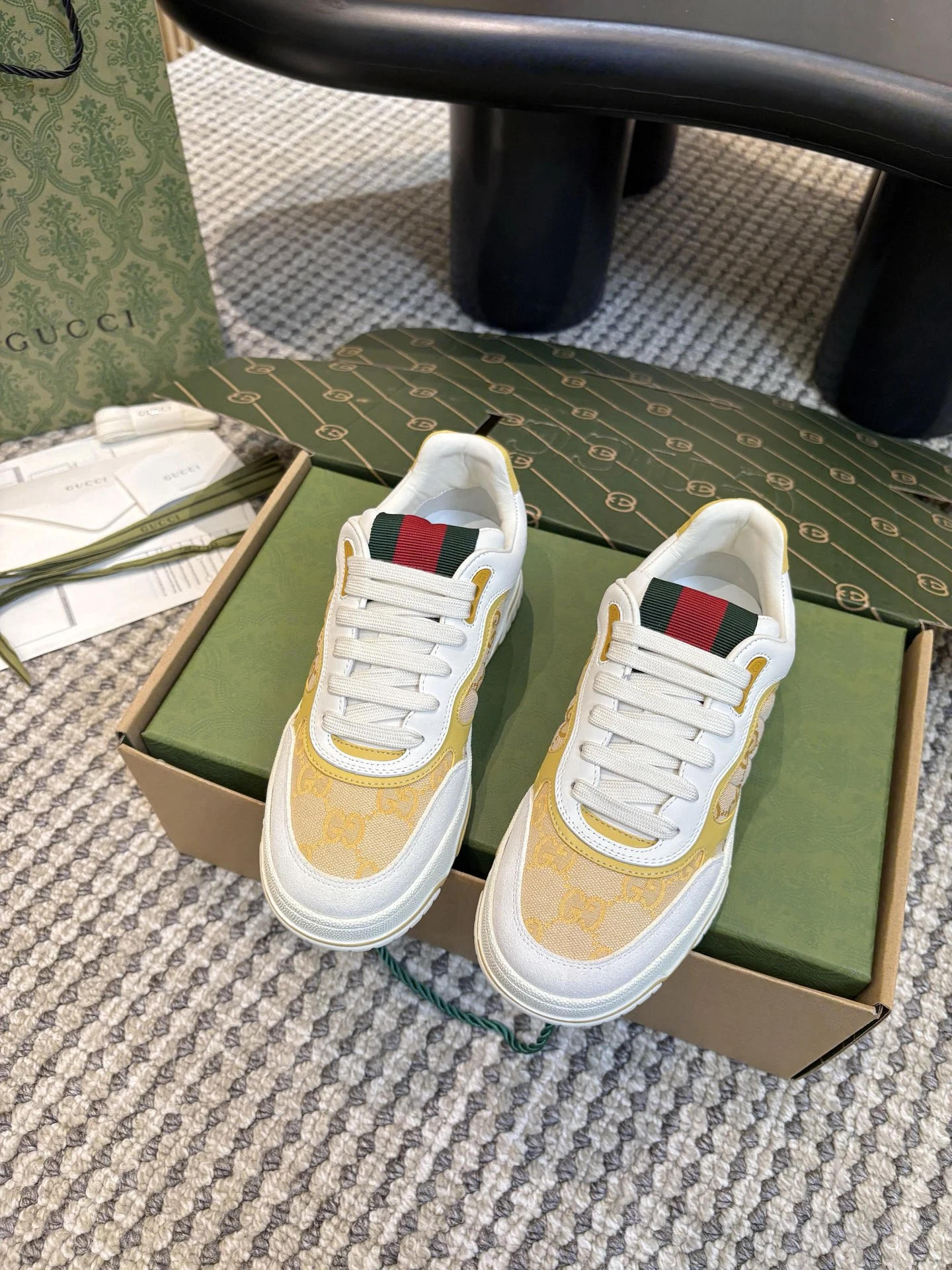 Gucci Sneakers — 4e747cb4