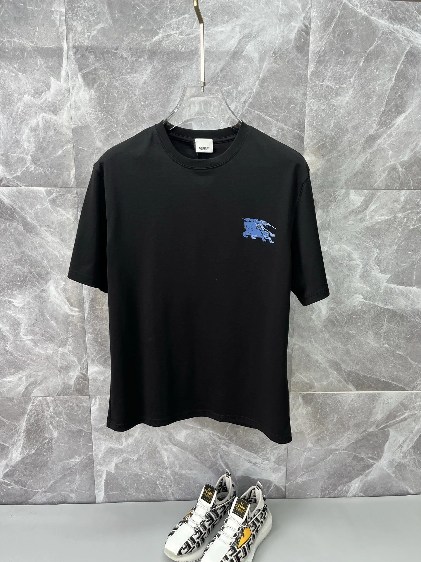 Burberry T-Shirt — 0d0897ef