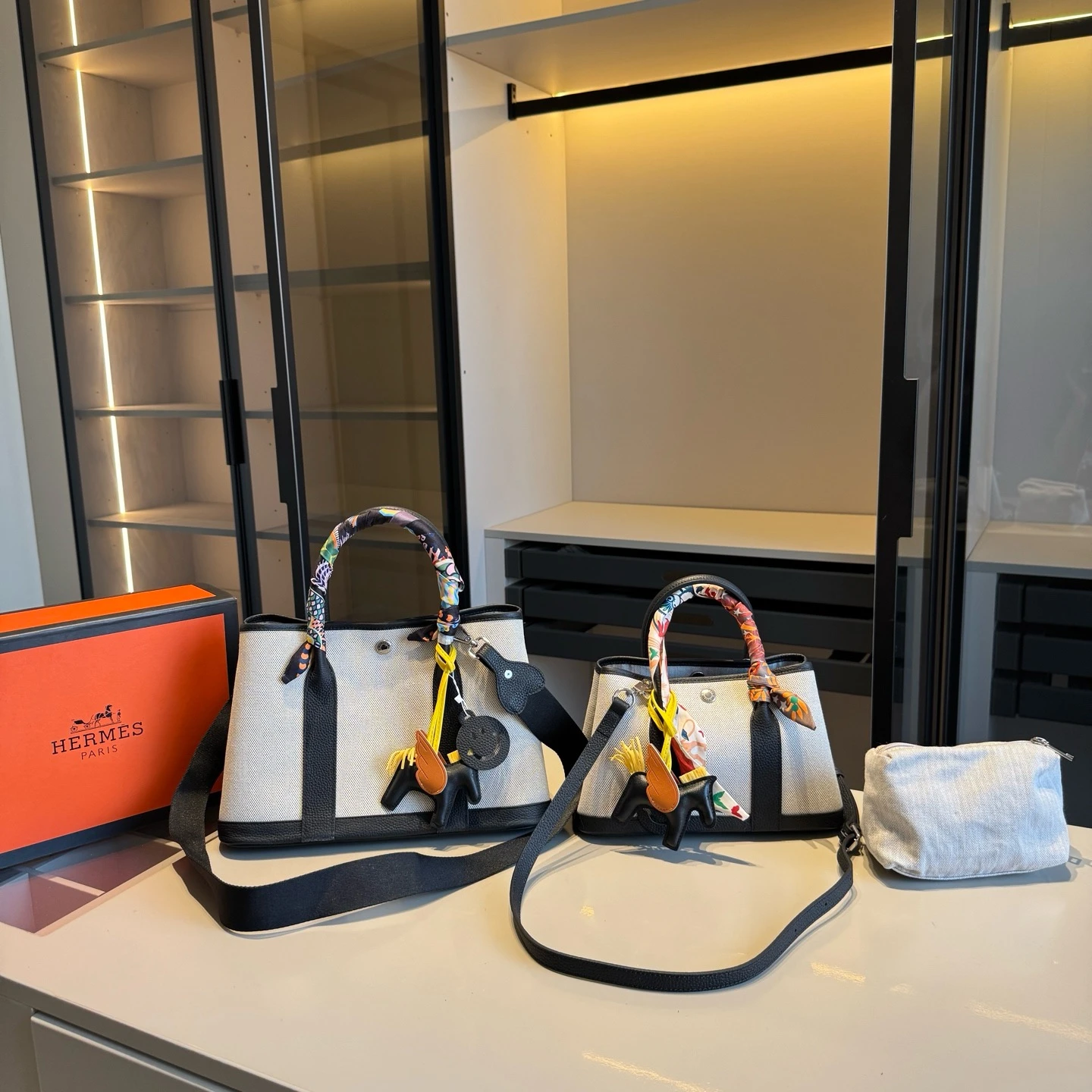 Hermès Bag — e04b9cb1