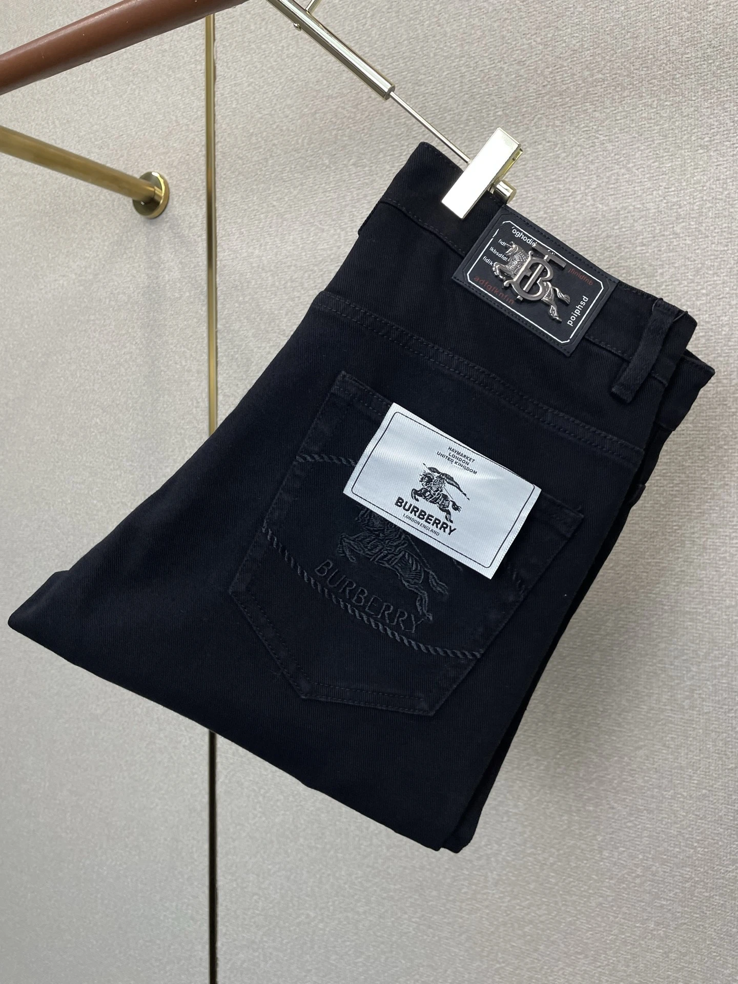 Burberry Jeans — bdff1c52