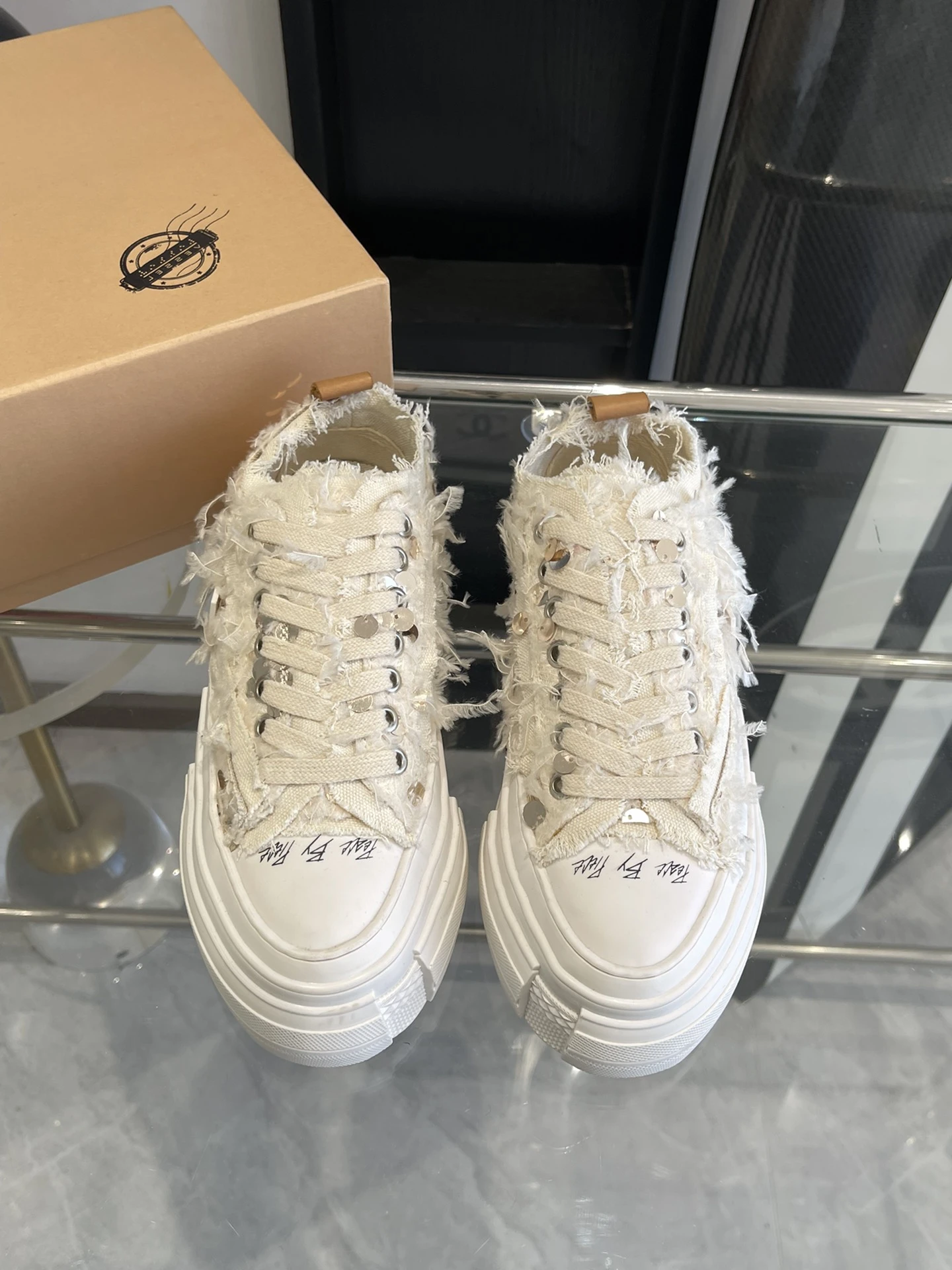 XVESSEL Sneakers — a2b42e88
