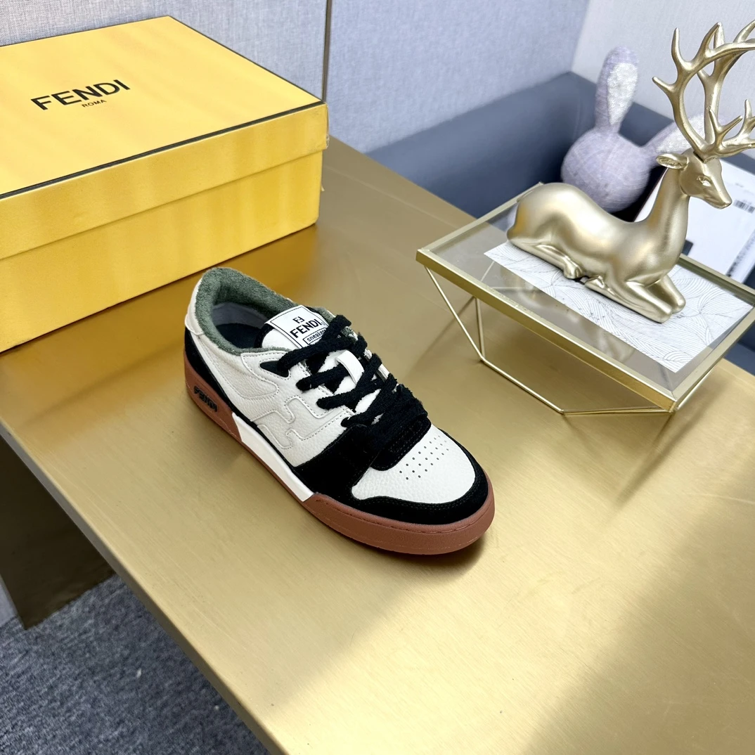 Fendi Sneakers — 9b10c0d4